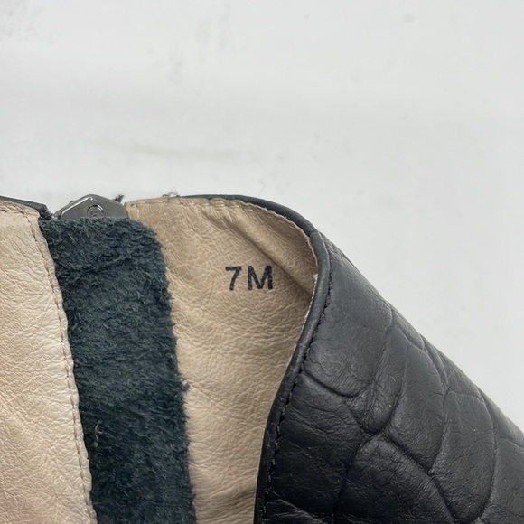 Matt Bernson Shoes Matt Bernson Jagguar Black Croc Ankle Booties size - 7 - Picture 8 of 10